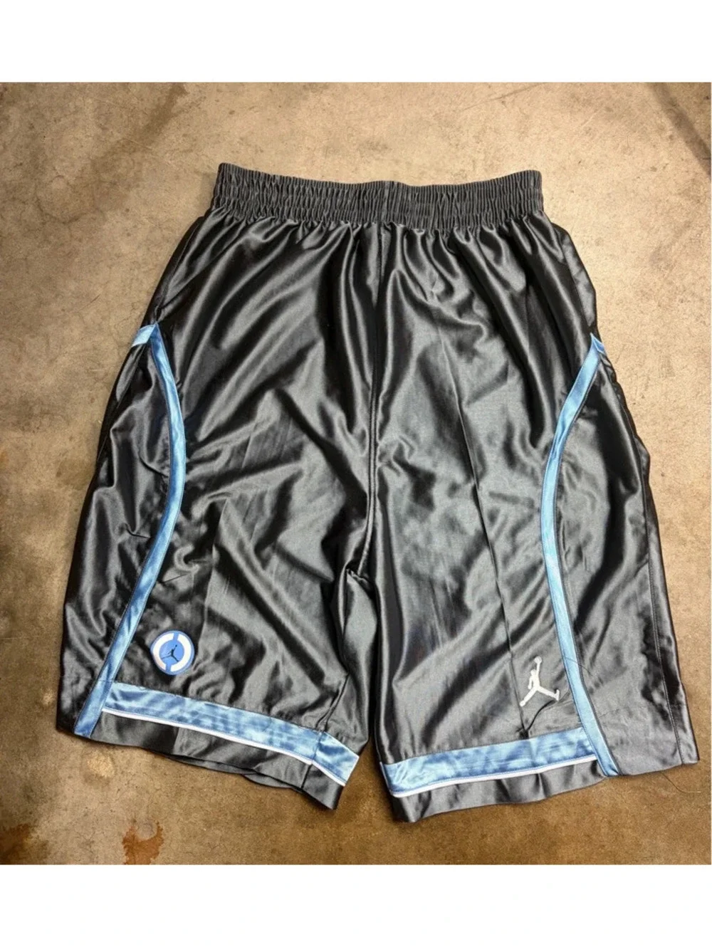 Y2K vintage light blue w metallic shiny gray long baggy basketball Jordan shorts